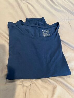 Terra & Sky Navy Scoop Base Layer Top